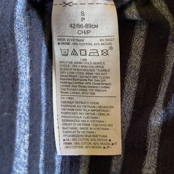 Banana Republic stripe boatneck tee small - Picture 4 of 5